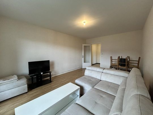 Location Appartement 2 pièces Meublé 67m² CHAMBERY 73000 - Photo 1