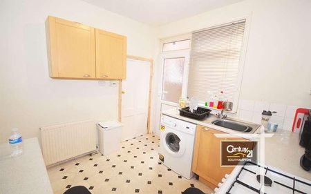 |ref: |, Newcombe Road, Southampton, SO15 - Photo 5