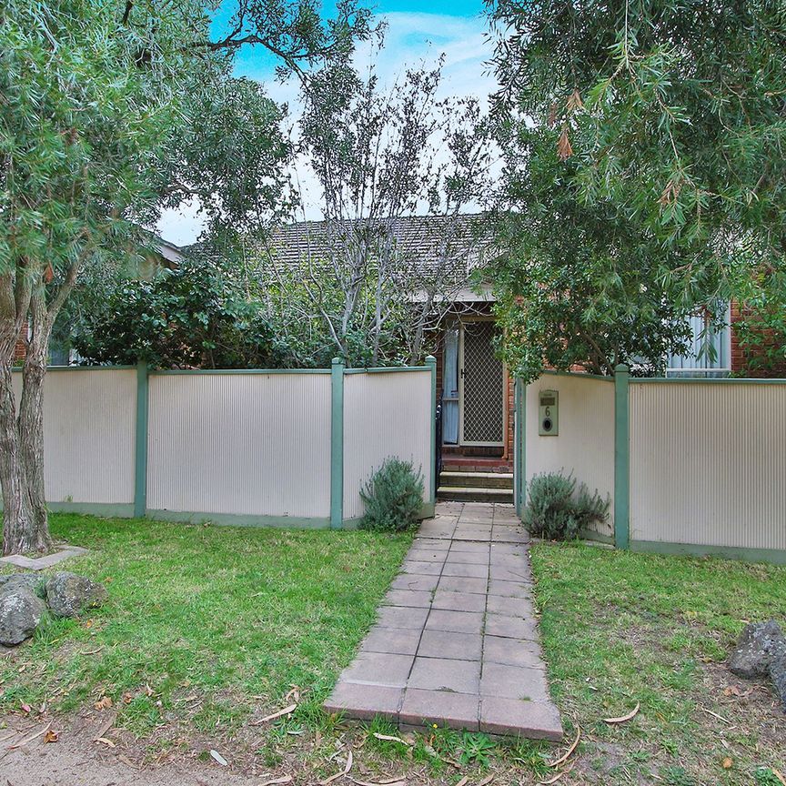 6 Clark Street, Sandringham. - Photo 1