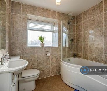 3 bedroom terraced house to rent - Photo 2