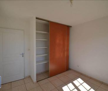 Location Appartement 3 pièces 69m² LE TAMPON 97430 - Photo 4