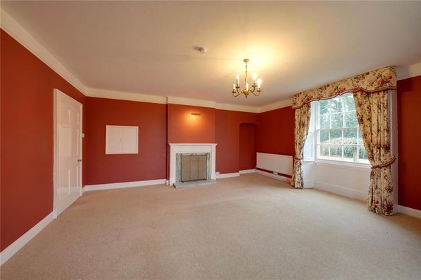 6 bedroom detached house to rent - Photo 1