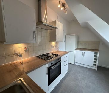 1 Bed Flat - Photo 3