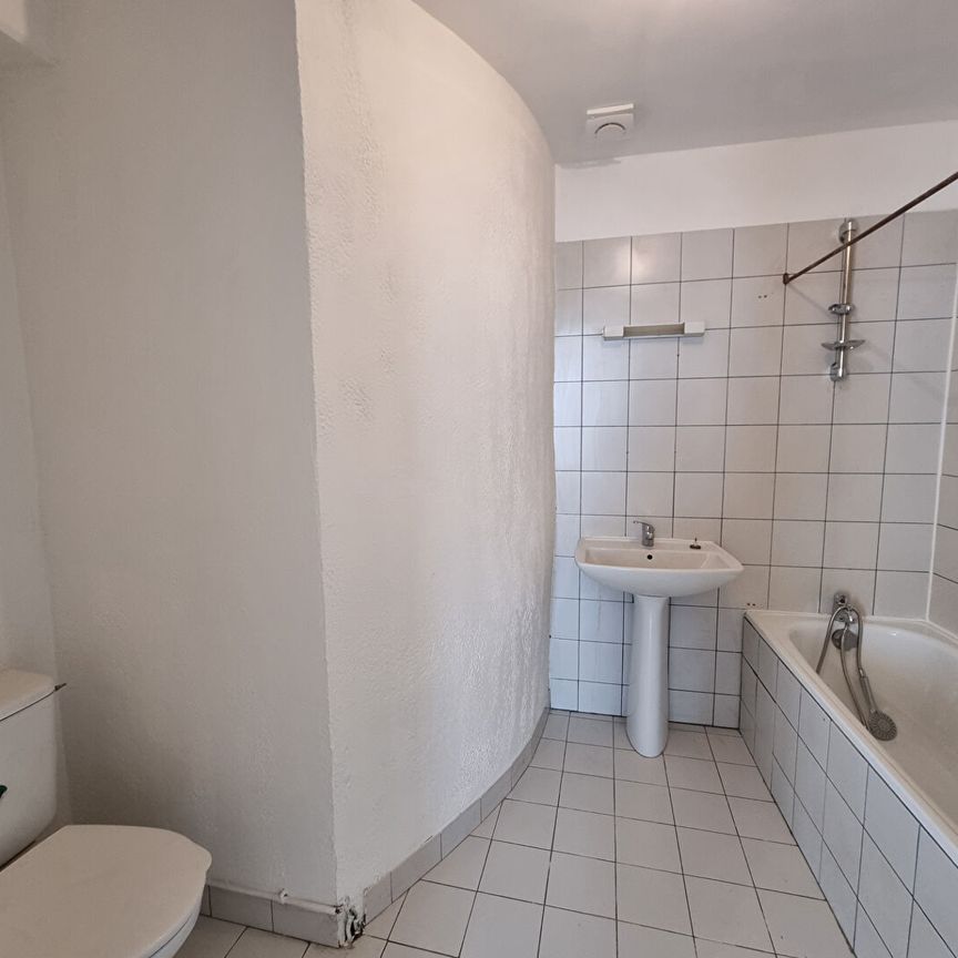 Location Appartement 1 pièce 27m² - Photo 1