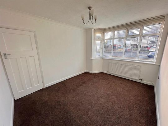 3 bedroom House To Let - Photo 1