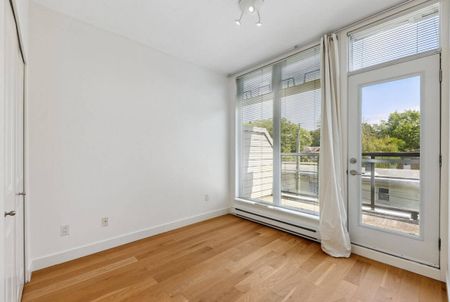 204 – 5632 Kings Road, Vancouver - Photo 3