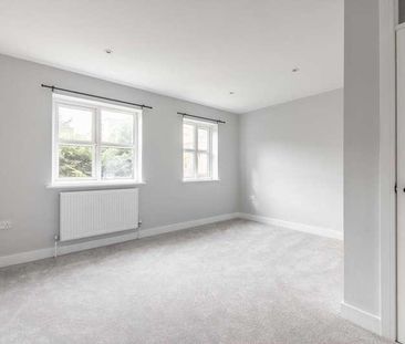 Pages Lane, Uxbridge, UB8 - Photo 6
