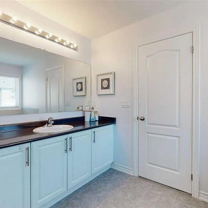For Lease - 1219 Graham Clapp Avenue Unit# Main, Oshawa, Ontario - Photo 1