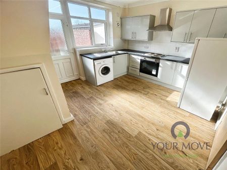 2 bedroom end of terrace house to rent - Photo 4