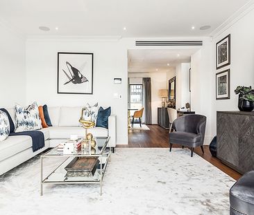 Luxury Three Bedroom Townhouse in Palace Wharf, London W6 - Photo 1