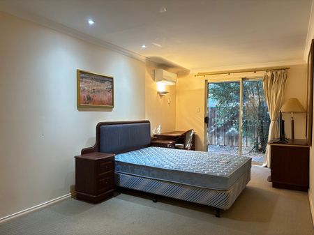 Great Location! - Photo 2