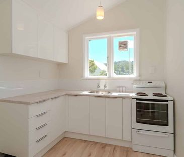 Quiet in Karori - Photo 2