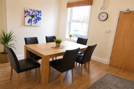 2 bedroom terraced house to rent - Photo 2