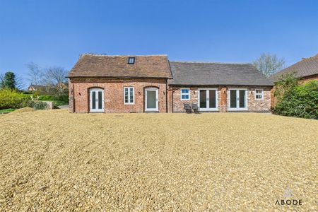 Bramshall, Uttoxeter - Photo 4