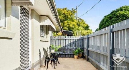 1bed 1bath 1car single level unit in Lutwyche - Photo 2