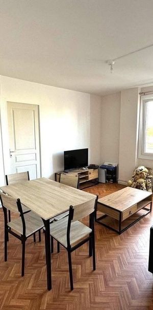 Location Appartement 1 pièce 10m² MAUBEUGE 59600 - Photo 1