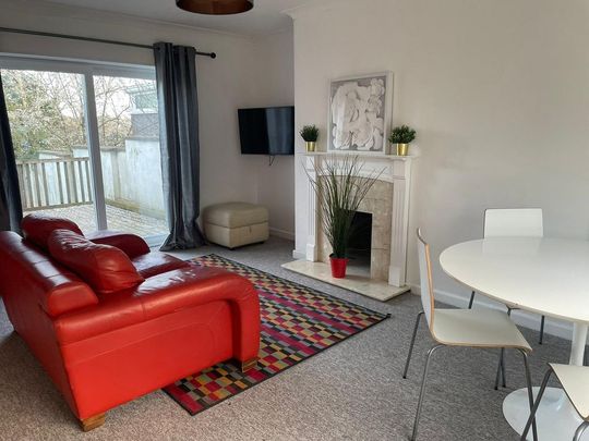 4 bedroom house to rent - Photo 1