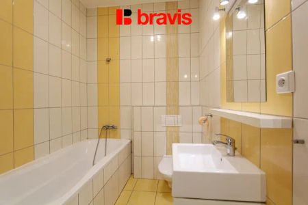 Pronájem bytu 2+kk, ul. Francouzská, Brno - Zábrdovice, výtah, centrum města - Photo 5