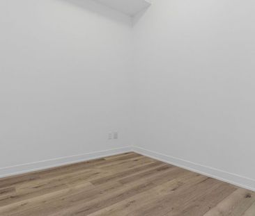For Lease - 405 Dundas Street Unit# 330, Oakville, Ontario - Photo 6