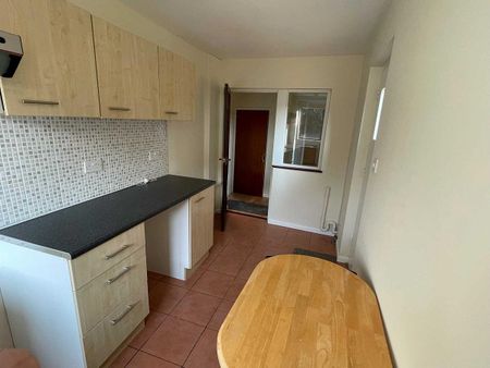 62 Mill Brae, Larne, BT40 2DE - Photo 5