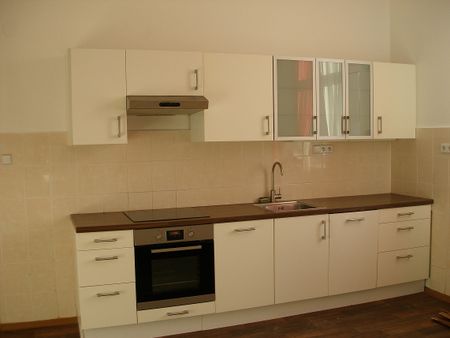 Pronájem bytu 2+1 66 m² - Photo 2
