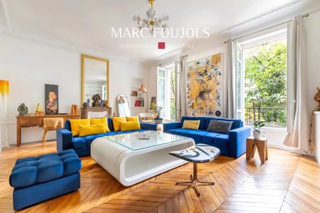 Paris VIII Saint Honoré – 146m² family apartment - Photo 3
