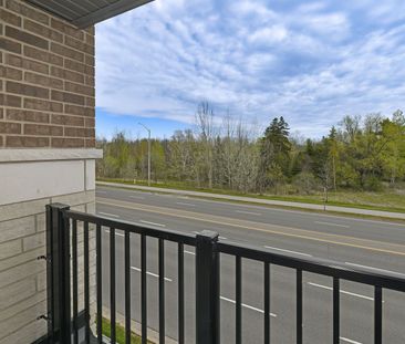 For Lease - 492 Salem Road, Ajax, Ontario - Photo 5