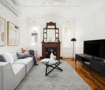 Freestanding Federation Home - Photo 6