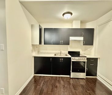 For Lease - 8 Main Street Unit# 101, Brampton, Ontario - Photo 1