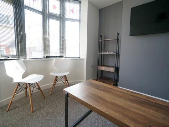 Lynden, Apartment 1 Farrar Road - Photo 1