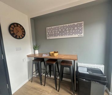 1 bedroom in a house share to rent - Photo 5