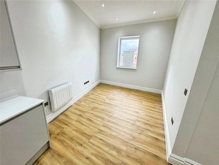 Station Road, Harlow, Essex - Photo 4