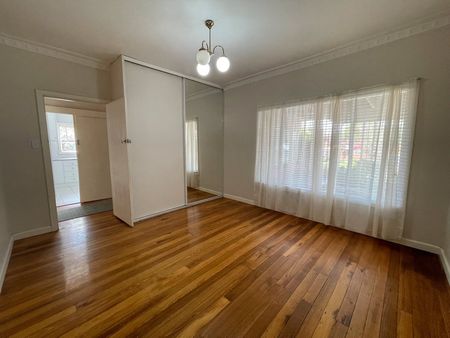 657 Gilbert Road, Reservoir VIC 3073 - Photo 3