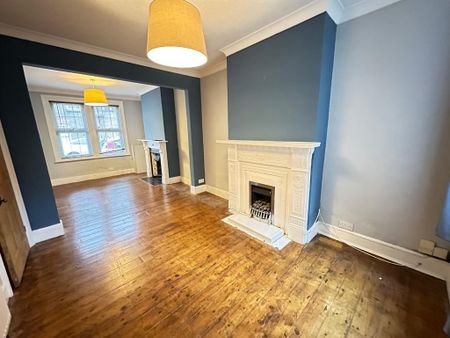 2 bedroom semi-detached house to rent - Photo 3