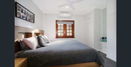 Neat Two Bedroom Home in East Albury - Photo 2