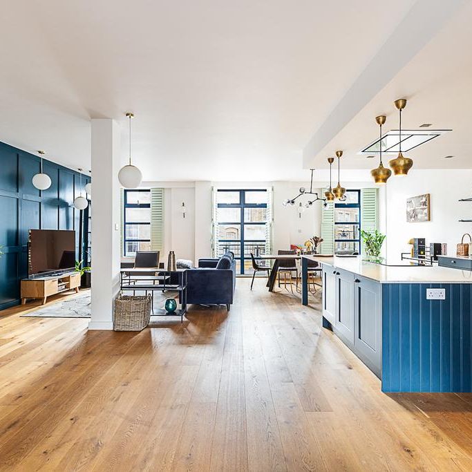 3 bedroom flat to rent - Photo 1