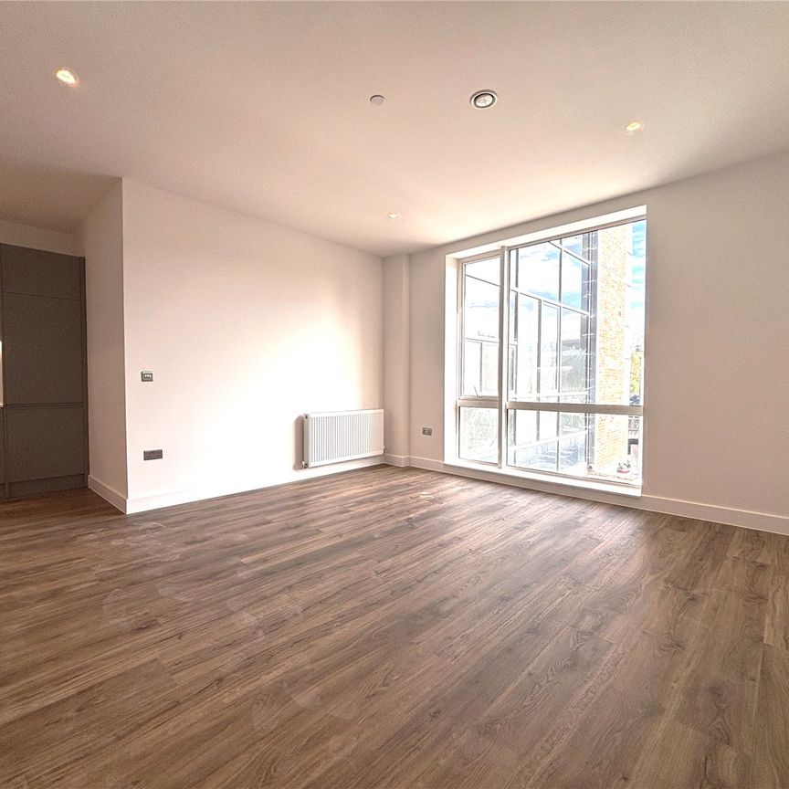 Sheila House, Fleet, Hampshire, GU51 - Photo 1