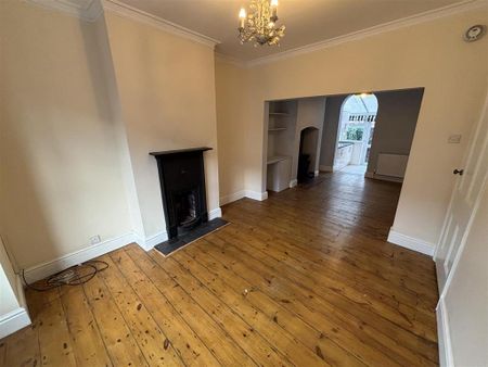 2 bedroom terraced house to rent - Photo 4