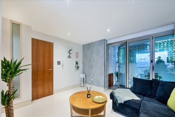 1 Bed Flat, Corio House, SE1 - Photo 1