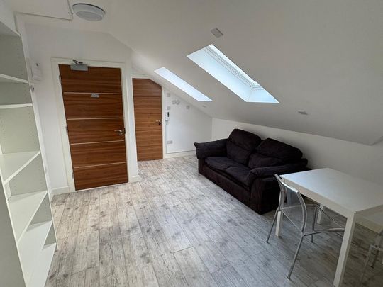 1 bedroom flat to rent - Photo 1