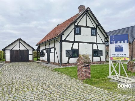 Ruime woning met 3 slaapkamers, tuin en garage in Herk-de-Stad - Foto 2