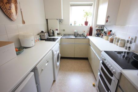 1 bedroom apartment to rent - Photo 5