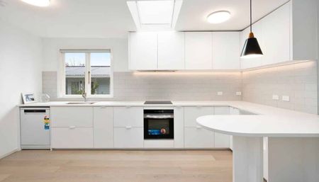 Modern, Renovated Home with Flexible Living - Photo 5