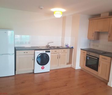 2 bedroom apartment to rent - Photo 3