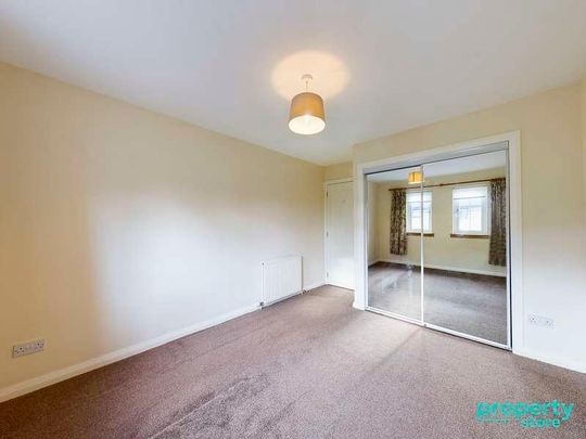 Dundas Court, East Kilbride, South Lanarkshire, G74 - Photo 1