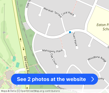 LARGE FAMILY HOME IN EATON - Photo 1