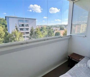 Pronájem zařízeného bytu 2+1 se zasklenou lodžií, Brno-Bystrc, ul. ... - Photo 5