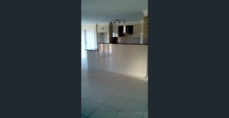 Four Bedroom Home - Windmill Hill Estate - Photo 3