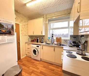 2 bedroom semi-detached house to rent - Photo 6