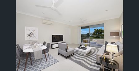 Modern 3-Bedroom Duplex Just Minutes from the Beach! - Photo 3